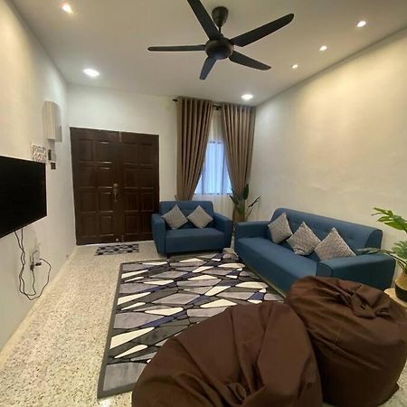 The Lawo Homestay Kuala Terengganu Bagian luar foto