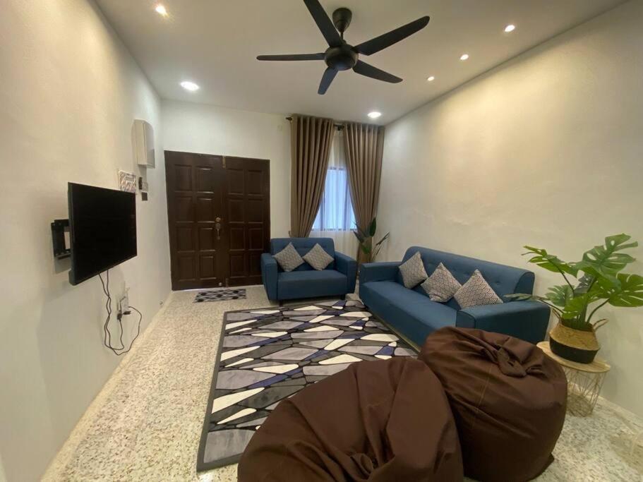 The Lawo Homestay Kuala Terengganu Bagian luar foto