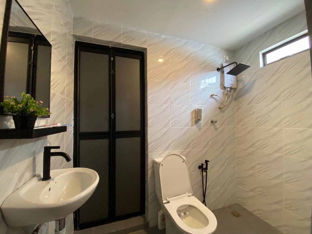 The Lawo Homestay Kuala Terengganu Bagian luar foto