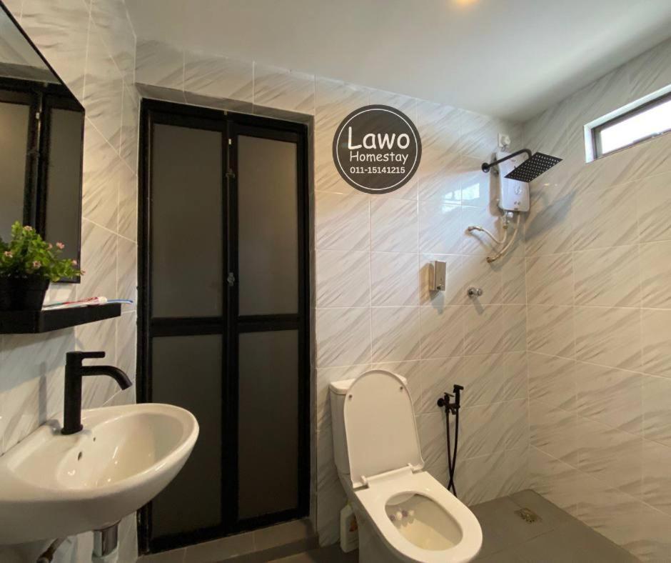 The Lawo Homestay Kuala Terengganu Bagian luar foto